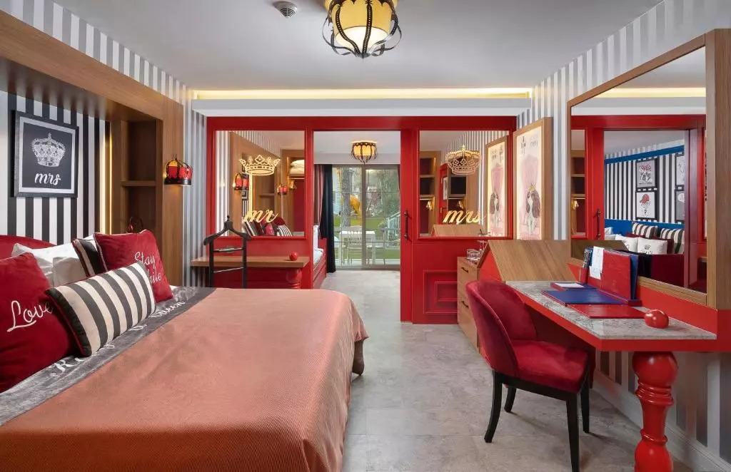 هتل سلکتوم لاکچری بلک آنتالیا